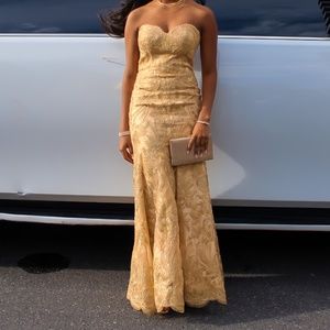 Gorgeous sz 4 formal prom dress